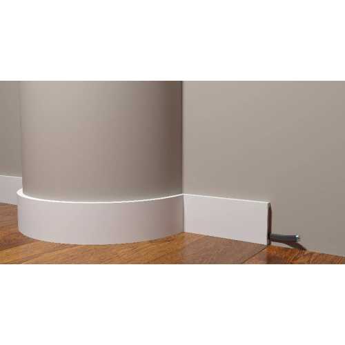 Фото Плинтус гибкий Decor Dizayn DD708-E под покраску, белый (80*13*2000)