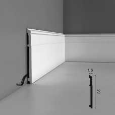 Плинтус высокий